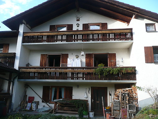 Hausumbau in Füssen, Außenfassade vorher, Zimmerei Hauser, Holzbau,
